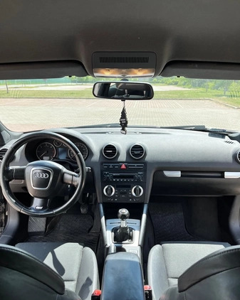 Audi A3 cena 14900 przebieg: 368000, rok produkcji 2006 z Wałbrzych małe 137